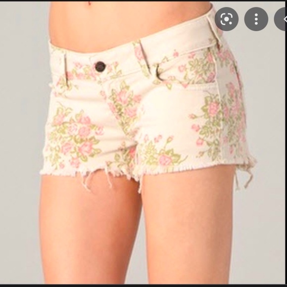 Siwy Pants - White Floral Denim Siwy Camilla Cut Off Shorts